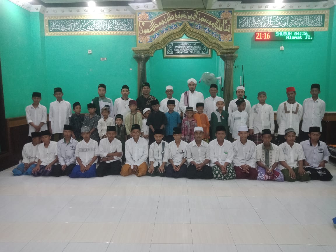 Dokumentasi Santri Yayasan HYWM 1